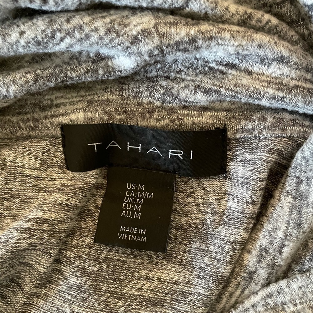 Tahari Turtleneck - Picture 4 of 5